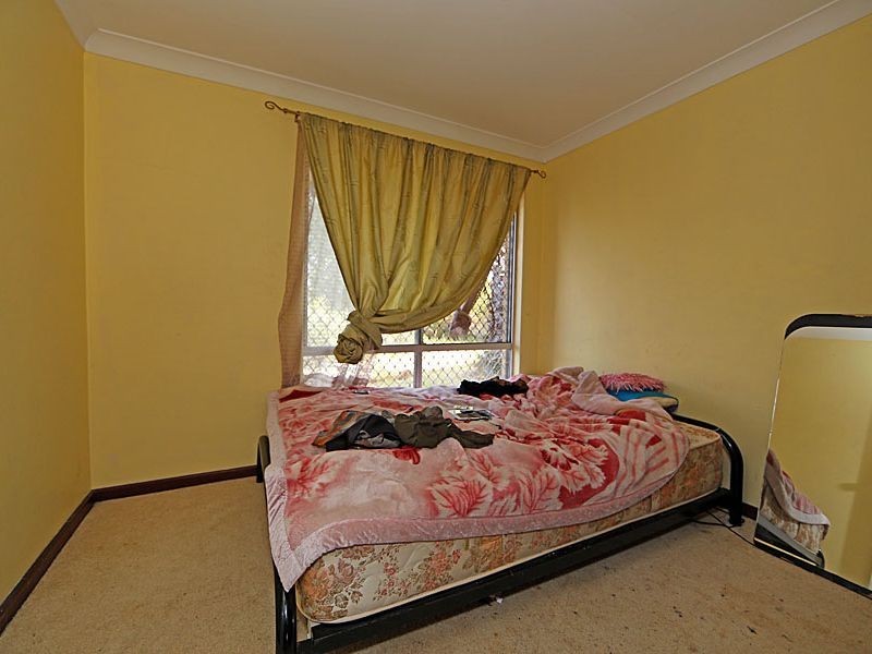 17 Griffith Way, Thornlie WA 6108