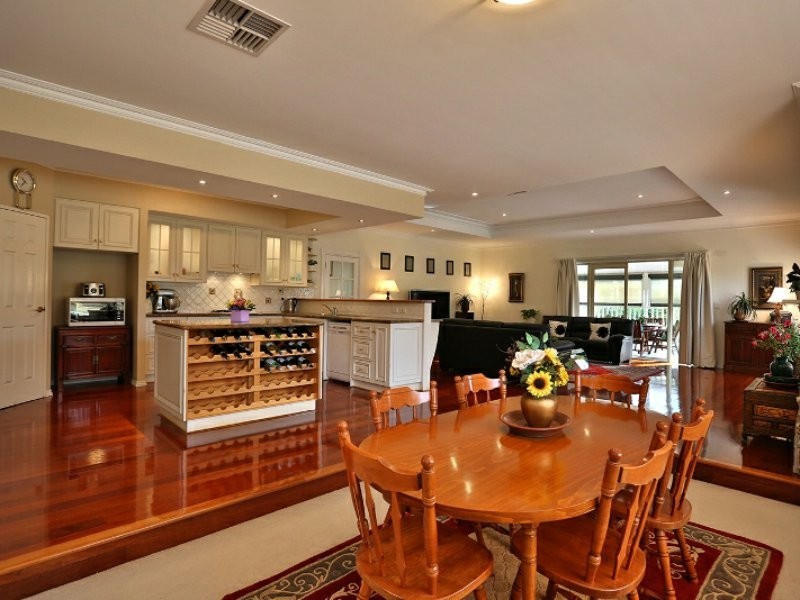 10 Sherlock Turn, Jane Brook WA 6056