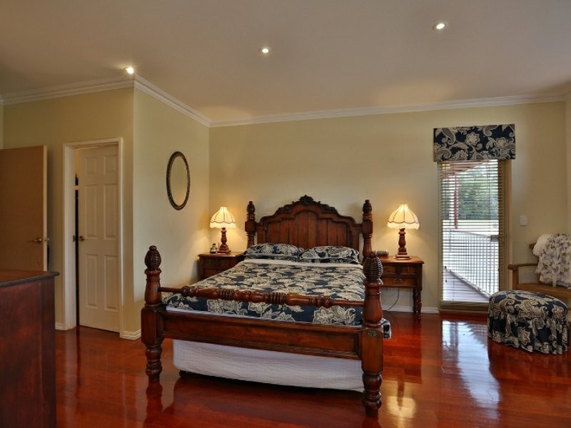 10 Sherlock Turn, Jane Brook WA 6056