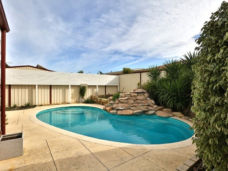 10 Sherlock Turn, Jane Brook WA 6056