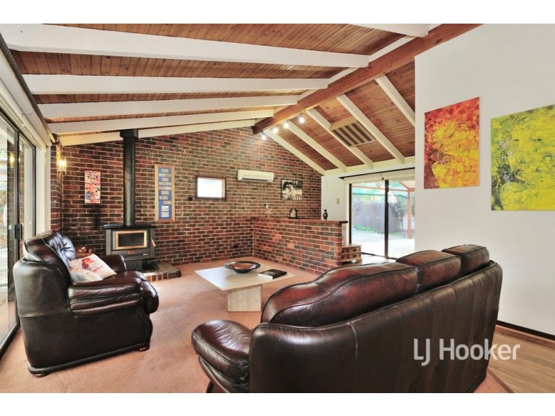 1815 Railway Terrace, Sawyers Valley WA 6074