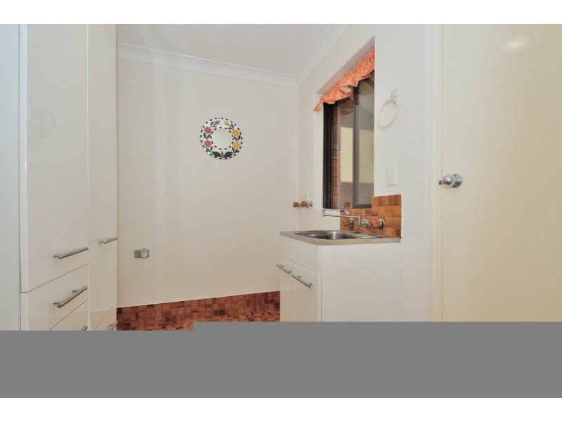 1815 Railway Terrace, Sawyers Valley WA 6074