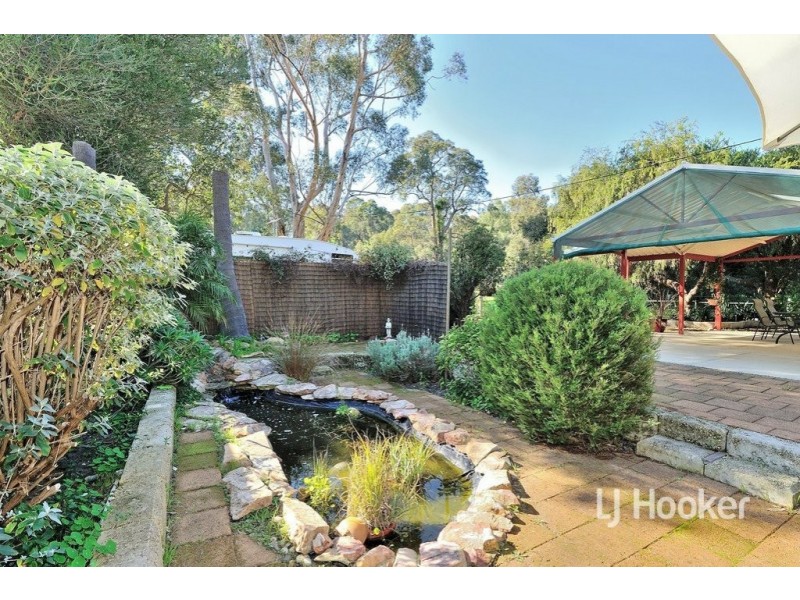 1815 Railway Terrace, Sawyers Valley WA 6074