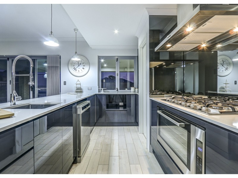 4 Bentall Way, The Vines WA 6069