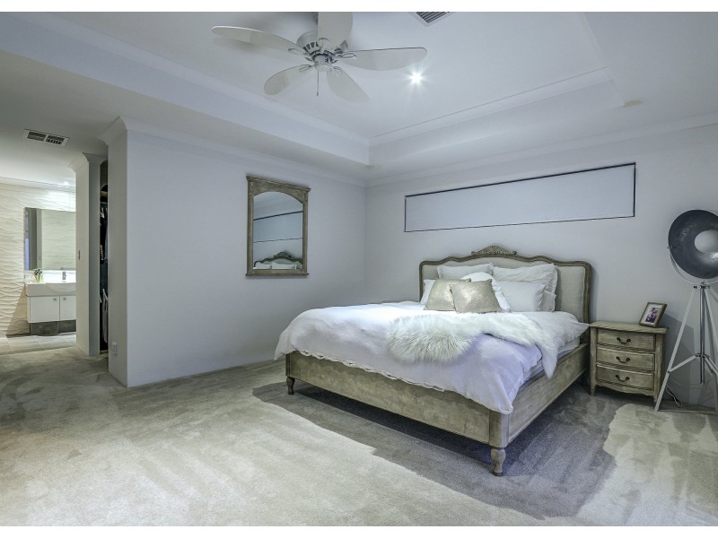 4 Bentall Way, The Vines WA 6069