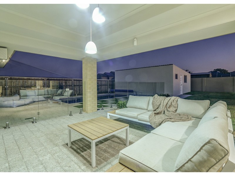 4 Bentall Way, The Vines WA 6069