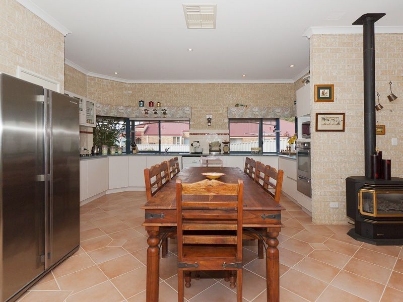 6 Cuvier Rise, Jane Brook WA 6056