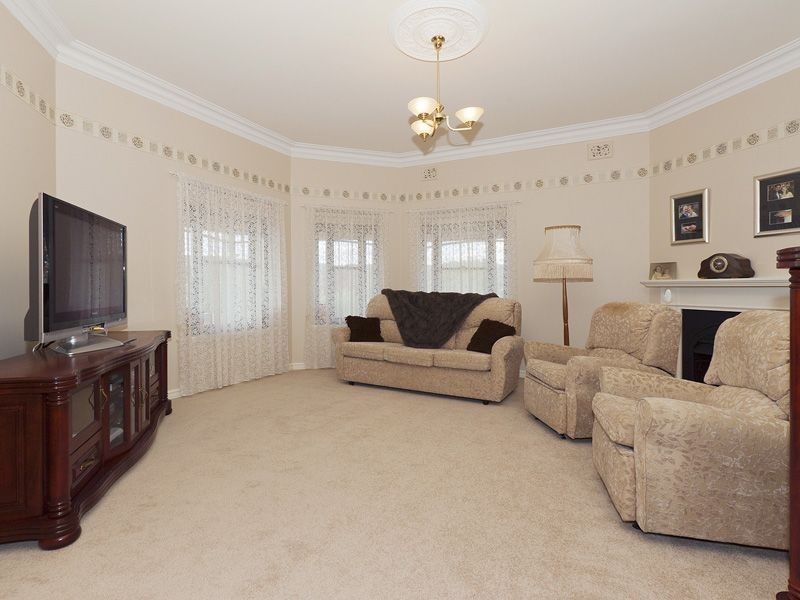 6 Cuvier Rise, Jane Brook WA 6056