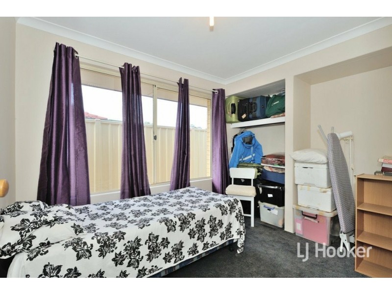 6 Yeates Lane, Stratton WA 6056