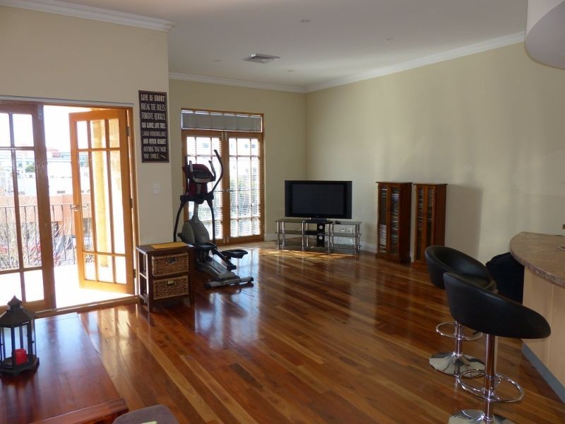 3/26 The Crescent, Midland WA 6056