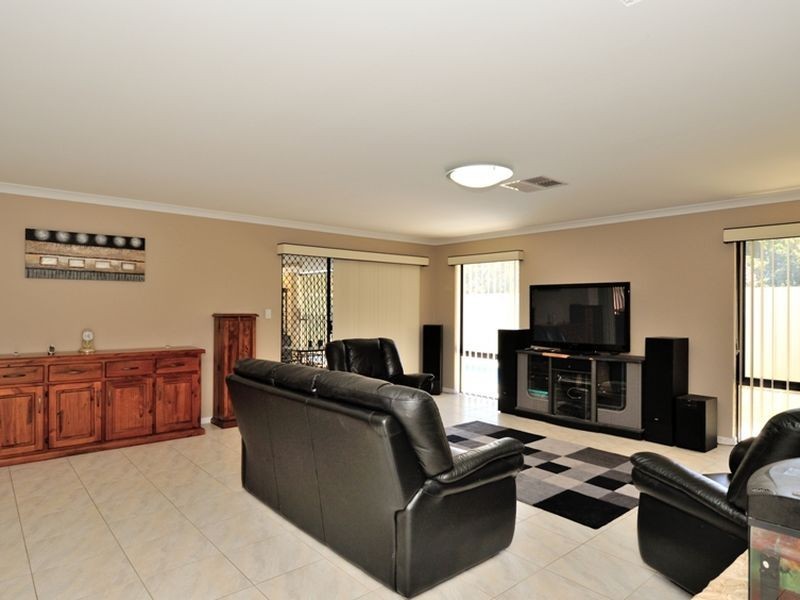 120 Horwood Road, Swan View WA 6056