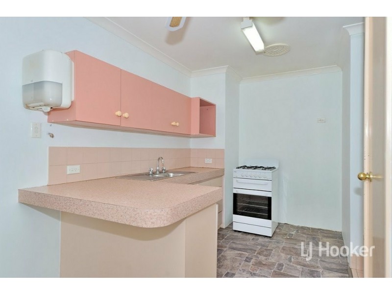 8/106 Broadway, Bassendean WA 6054