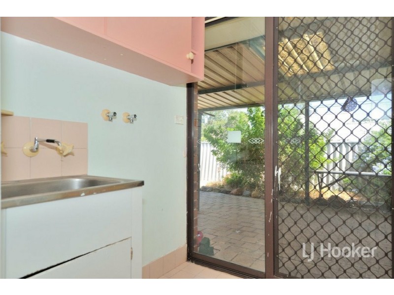 8/106 Broadway, Bassendean WA 6054