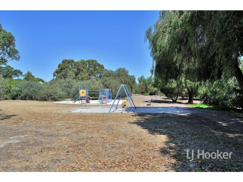 8/106 Broadway, Bassendean WA 6054