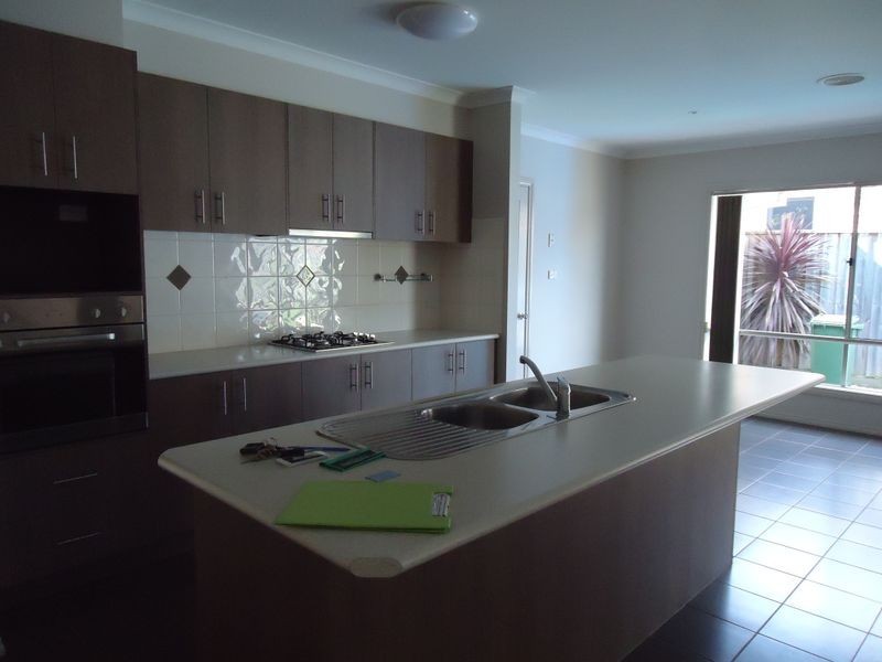 19 Misty Close, Berwick VIC 3806