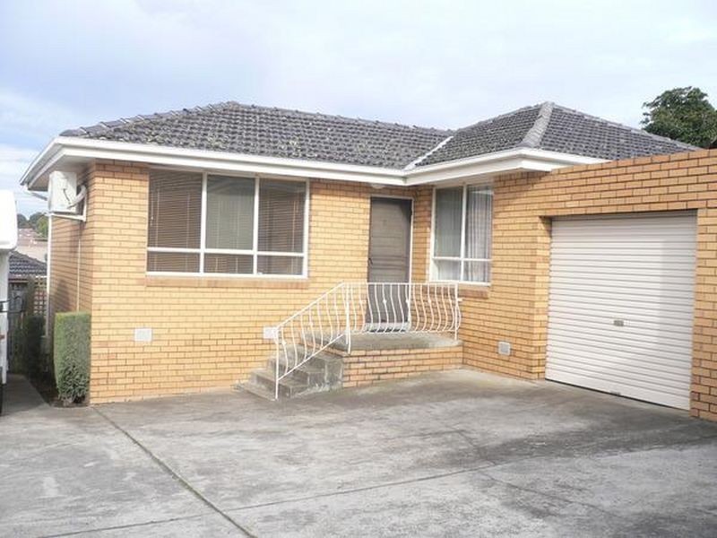 2/2-4 Leonard Street, Dandenong VIC 3175