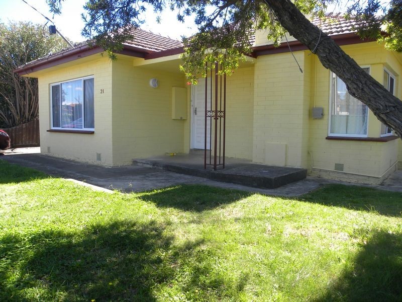 21 Bedwell Avenue, Dandenong VIC 3175