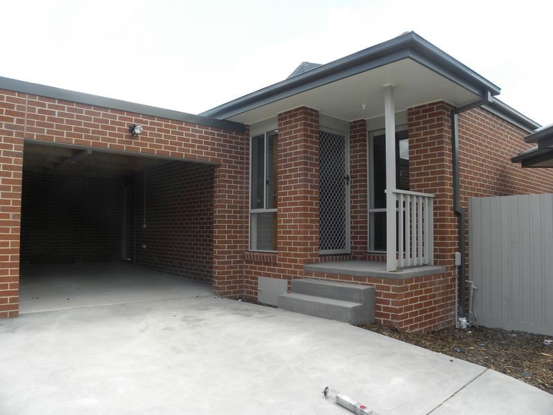 3/11 Cherry Grove, Doveton VIC 3177