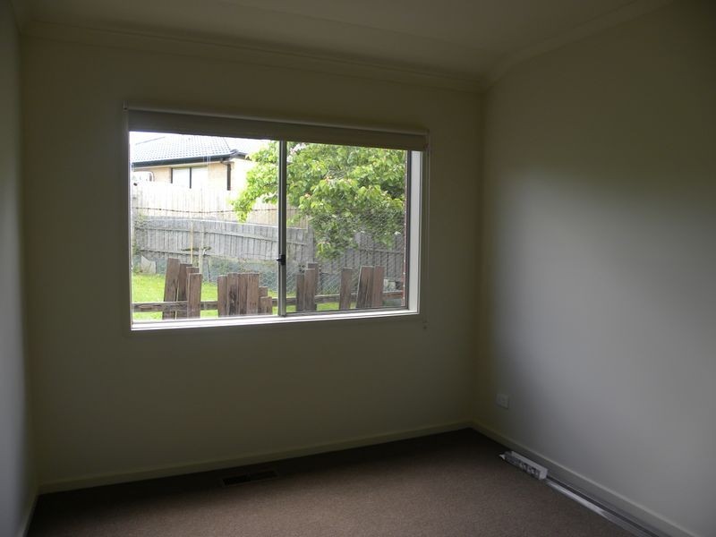 3/11 Cherry Grove, Doveton VIC 3177