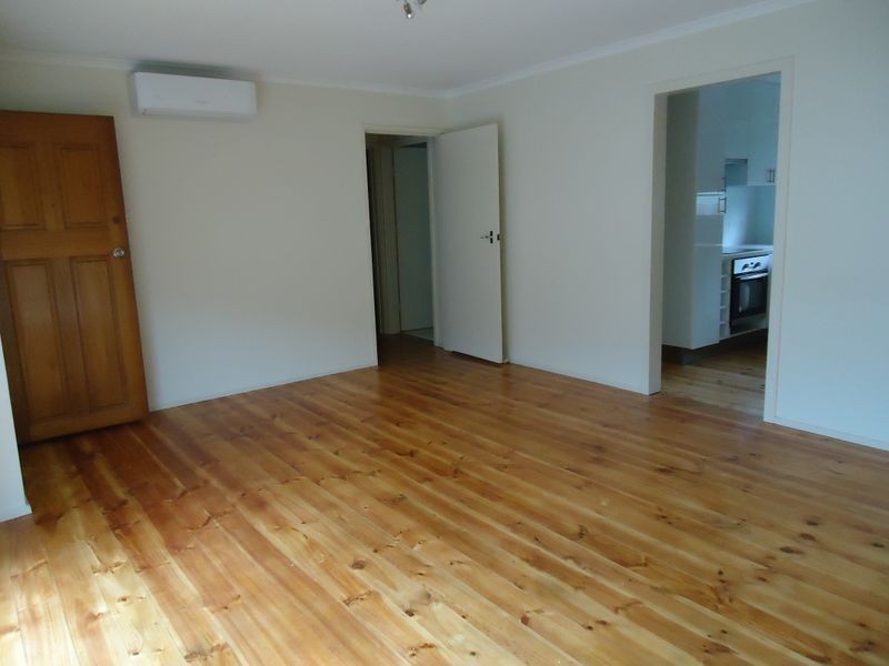 4/6 Rhoden Court, Dandenong North VIC 3175