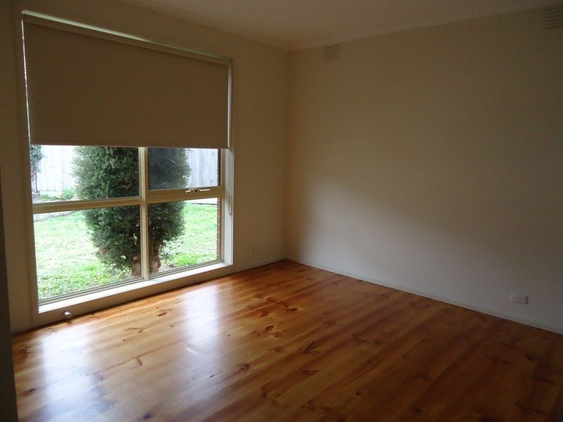 4/6 Rhoden Court, Dandenong North VIC 3175