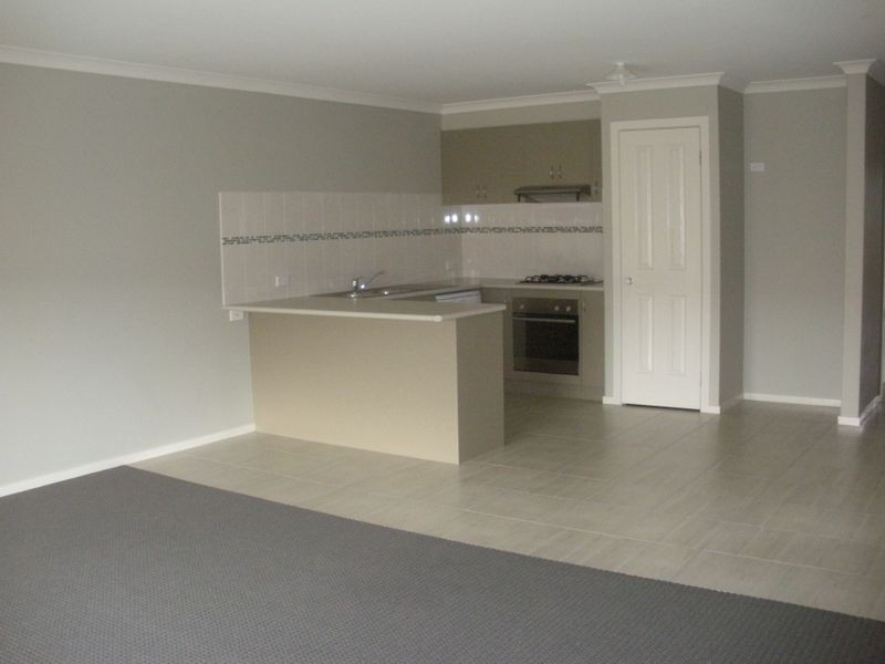 46 Tiarne Crescent, Hampton Park VIC 3976