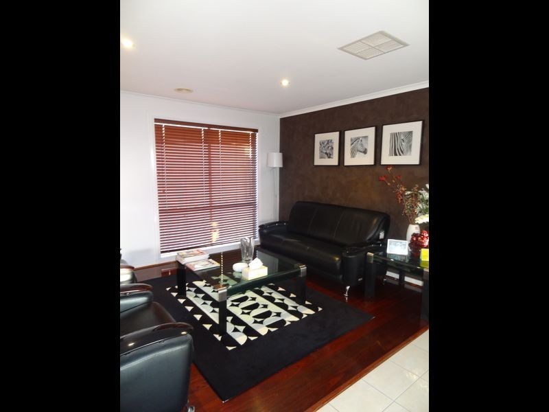 4 Crabapple Close, Lyndhurst VIC 3975