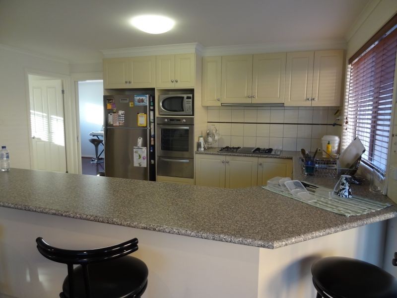 4 Crabapple Close, Lyndhurst VIC 3975