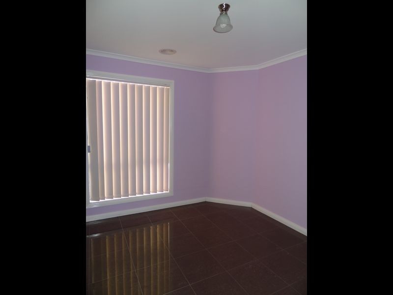 3/10 Sunset Grove, Dandenong VIC 3175