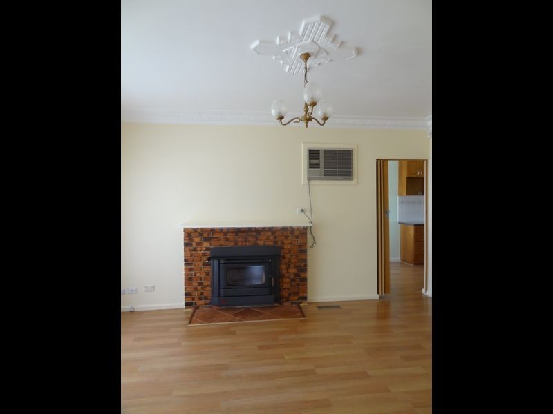 11 McNabb Court, Dandenong North VIC 3175