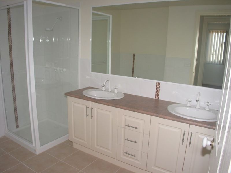 17/84 Heatherton Road, Endeavour Hills VIC 3802