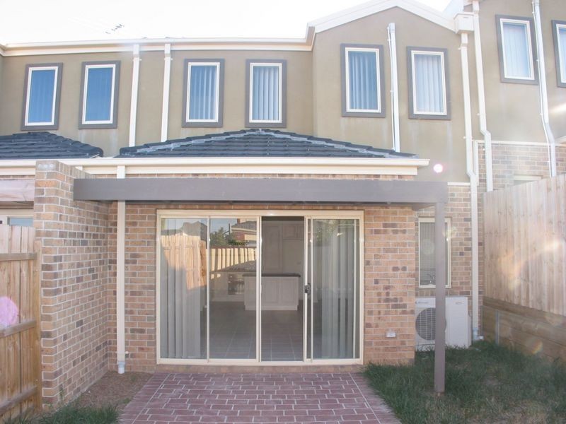 17/84 Heatherton Road, Endeavour Hills VIC 3802