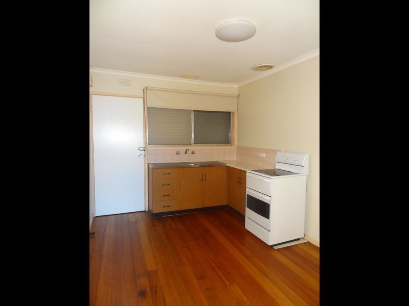 3/12 William Avenue, Dandenong VIC 3175