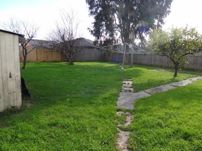 36 Kanooka Grove, Doveton VIC 3177