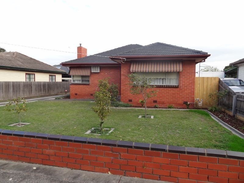 6 Halifax Street, Dandenong VIC 3175