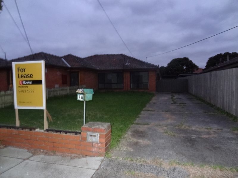 7A Third Avenue, Dandenong North VIC 3175