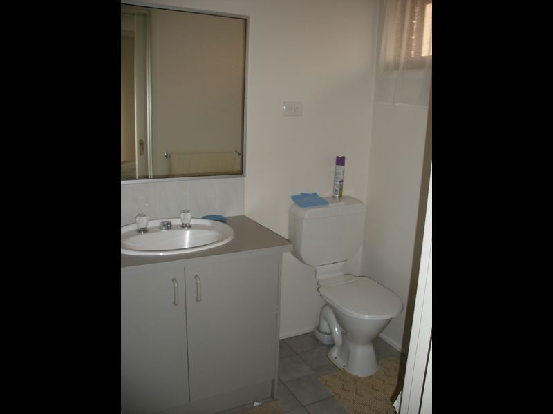 18 Hillview Rise, Hampton Park VIC 3976