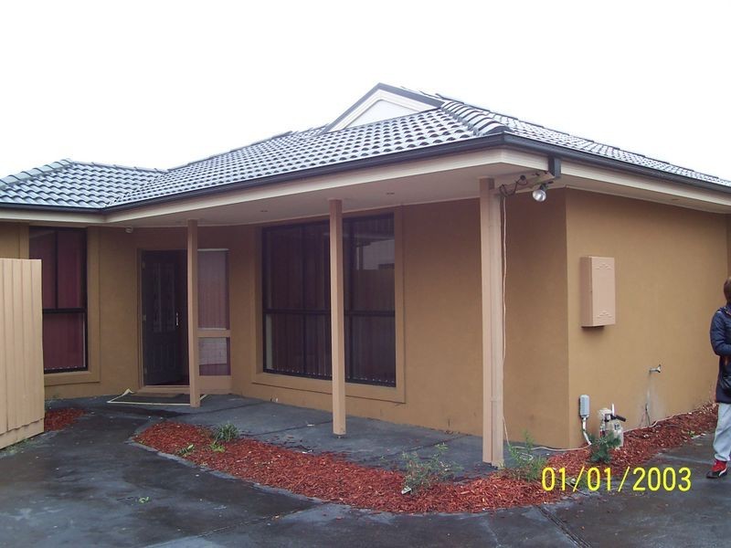 2/1 Exeter Court, Dandenong VIC 3175