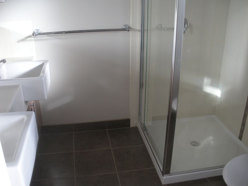 15 Howe Way, Cranbourne East VIC 3977