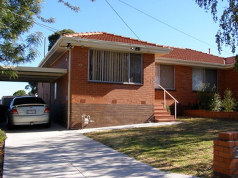 2/6 Maxine Court, Noble Park VIC 3174