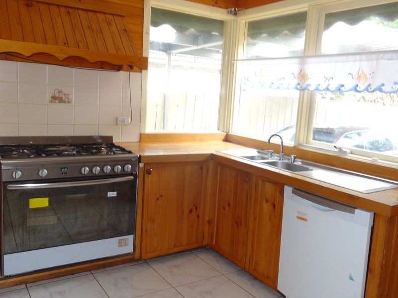 12 Fraser Street, Dandenong North VIC 3175