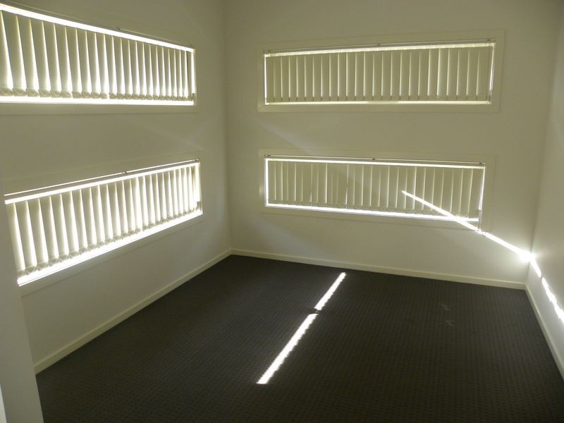 90 Sabel Drive, Cranbourne North VIC 3977