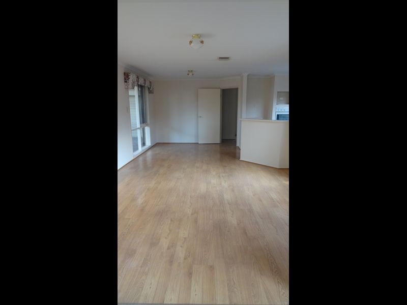 65 David Collins Drive, Endeavour Hills VIC 3802