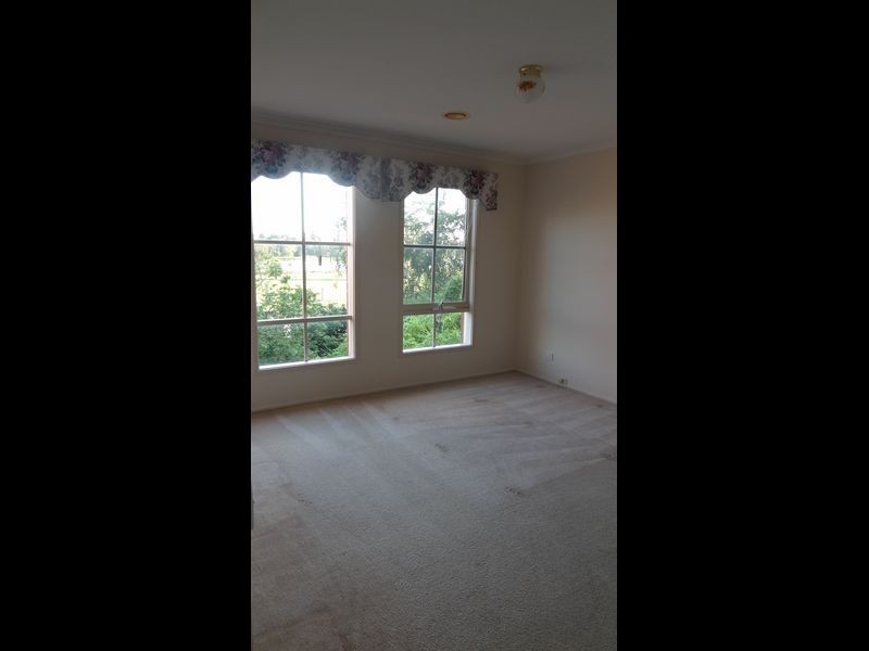 65 David Collins Drive, Endeavour Hills VIC 3802