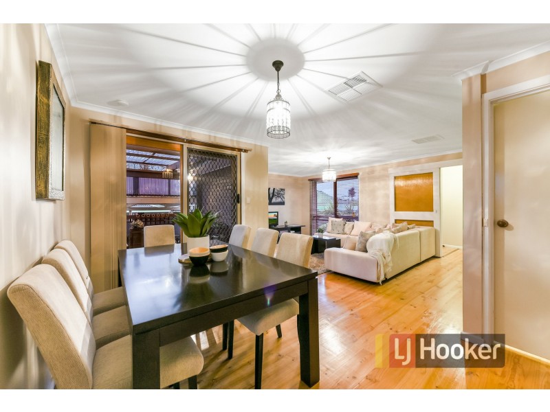 12 Rolland Court, Endeavour Hills VIC 3802