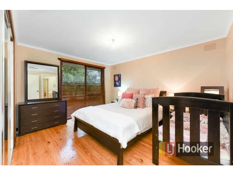 12 Rolland Court, Endeavour Hills VIC 3802