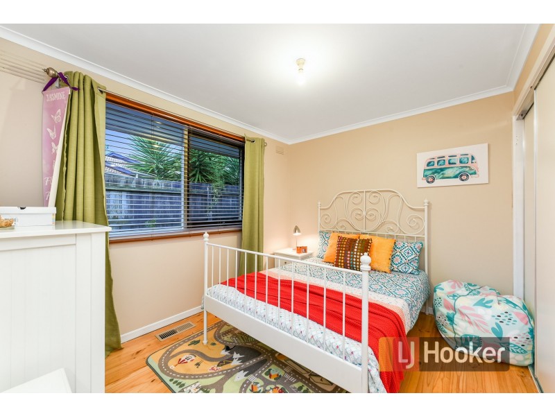12 Rolland Court, Endeavour Hills VIC 3802