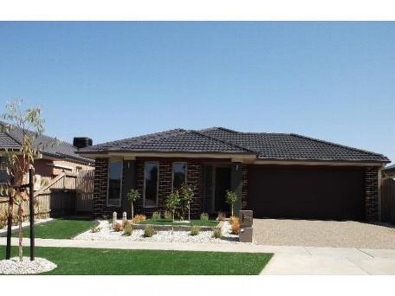 201 Linsell Boulevard, Cranbourne East VIC 3977