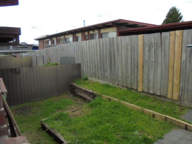 2/144 Kidds Road, Doveton VIC 3177