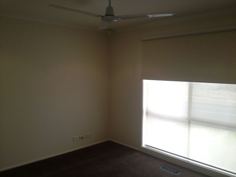 2/10 Topaz Place, Narre Warren VIC 3805